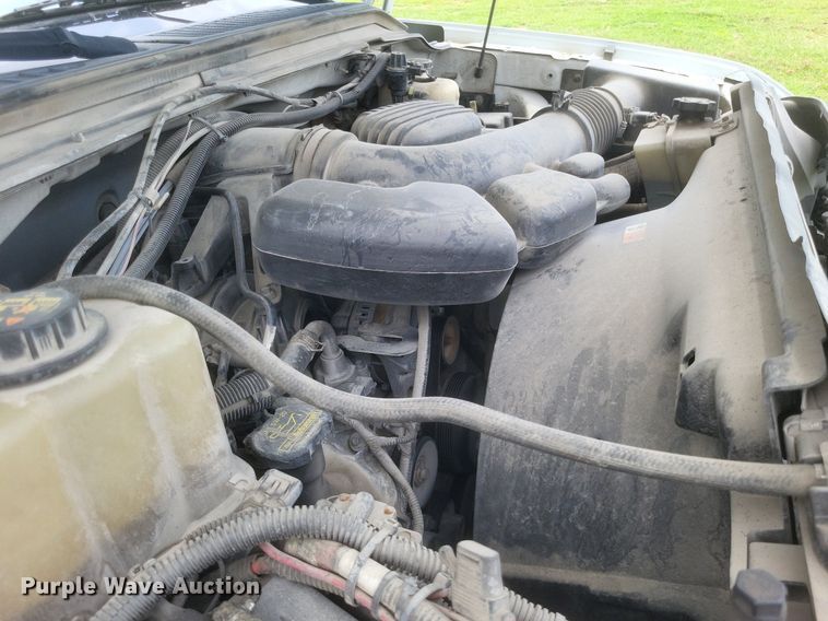 image for item DR4865 2009 Ford F350 Super Duty XL utility bed pickup truck