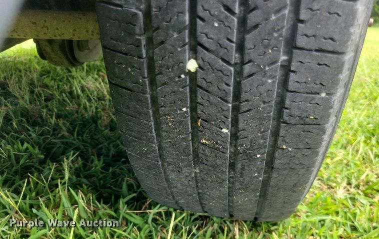 image for item DR4865 2009 Ford F350 Super Duty XL utility bed pickup truck