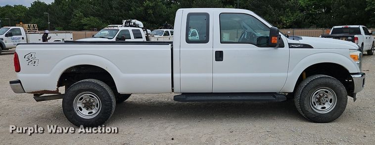 image for item DR8667 2015 Ford F250 Super Duty XL SuperCab pickup truck