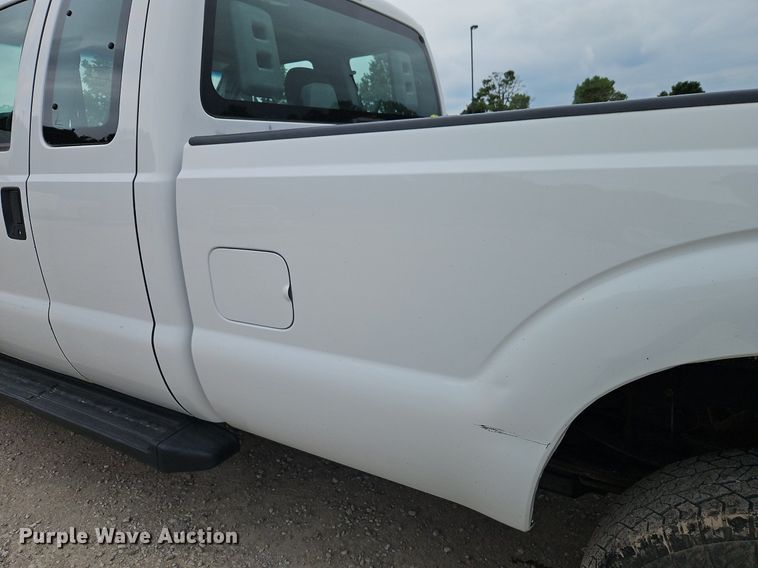 image for item DR8667 2015 Ford F250 Super Duty XL SuperCab pickup truck