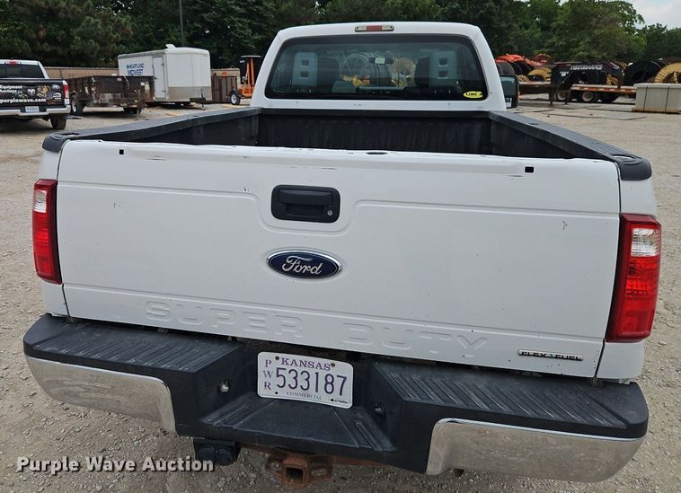 image for item DR8667 2015 Ford F250 Super Duty XL SuperCab pickup truck