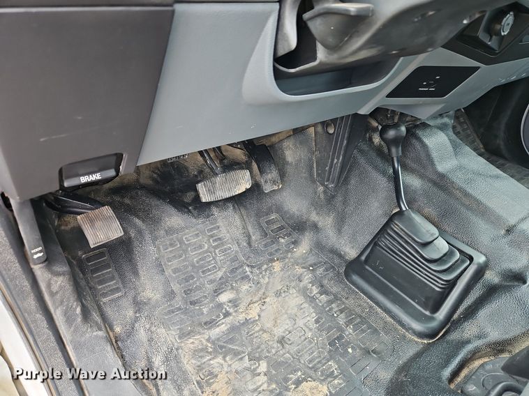 image for item DR8667 2015 Ford F250 Super Duty XL SuperCab pickup truck