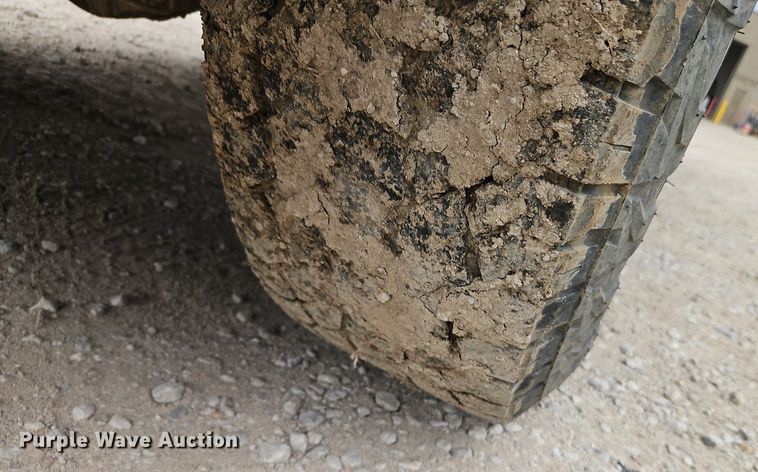 image for item DR8667 2015 Ford F250 Super Duty XL SuperCab pickup truck