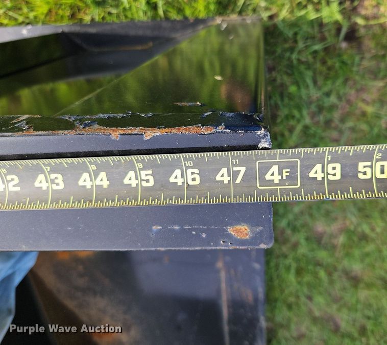 image for item DR8671 Telehandler basket