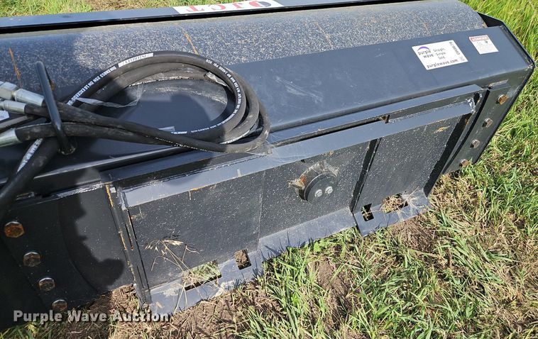 image for item DR8679 JCT skid steer roller