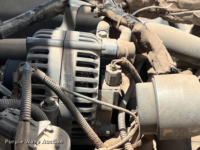 image for item DS3095 2006 International CF600 box truck