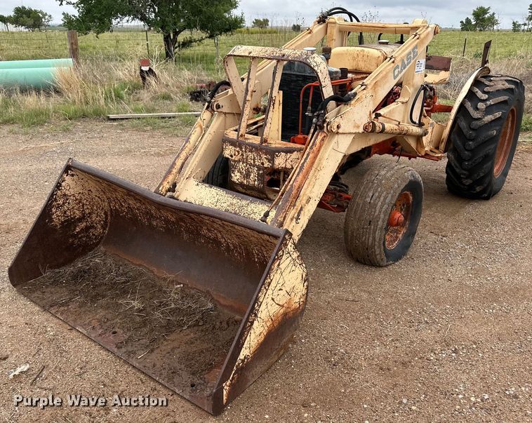 image for item DS6761 Case tractor