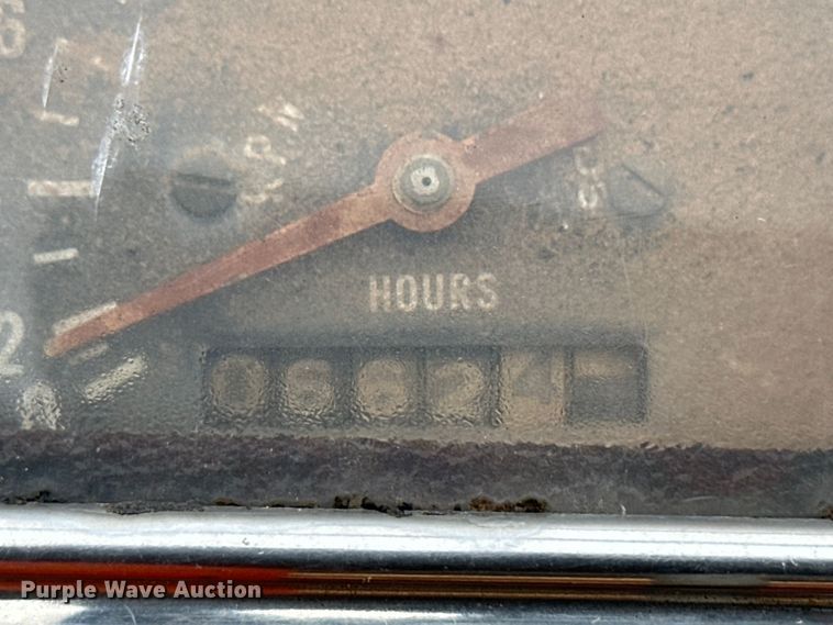 image for item DS6761 Case tractor