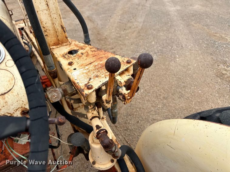 image for item DS6761 Case tractor