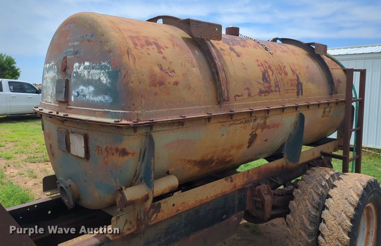 image for item DS6780 Shop built tank trailer