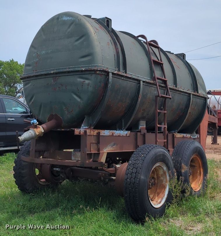 image for item DS6781 Shop built tank trailer