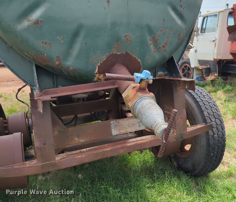 image for item DS6781 Shop built tank trailer