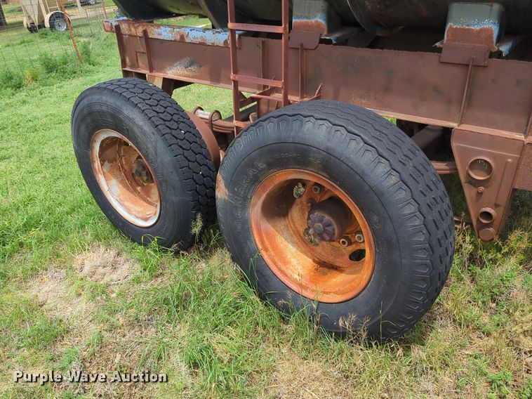 image for item DS6781 Shop built tank trailer