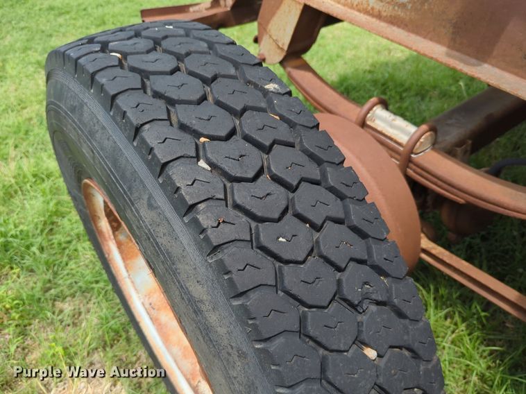 image for item DS6781 Shop built tank trailer