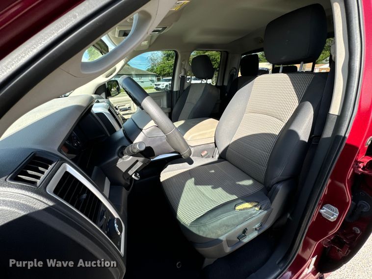 image for item DX0739 2011 Dodge Ram 1500 Quad Cab pickup truck