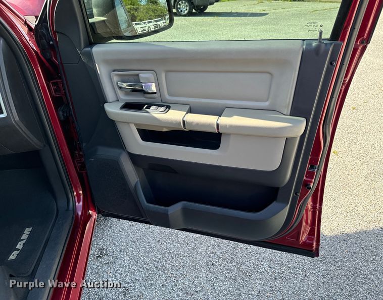 image for item DX0739 2011 Dodge Ram 1500 Quad Cab pickup truck