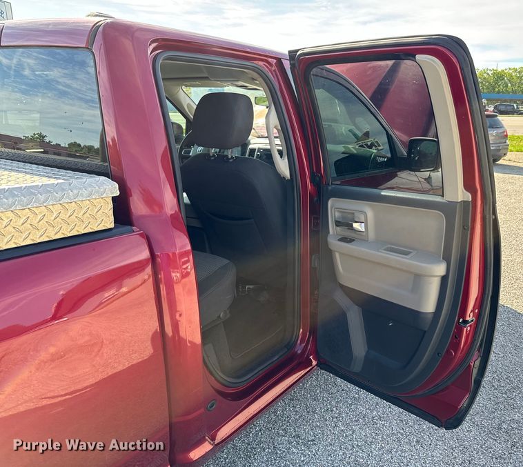 image for item DX0739 2011 Dodge Ram 1500 Quad Cab pickup truck