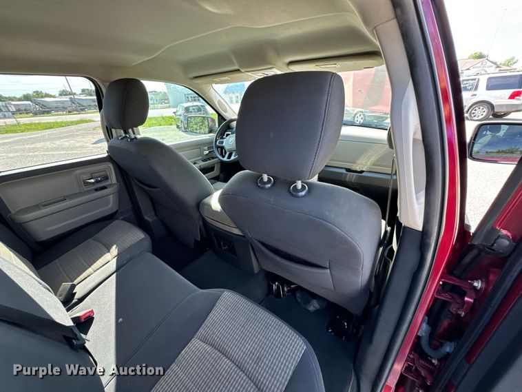 image for item DX0739 2011 Dodge Ram 1500 Quad Cab pickup truck