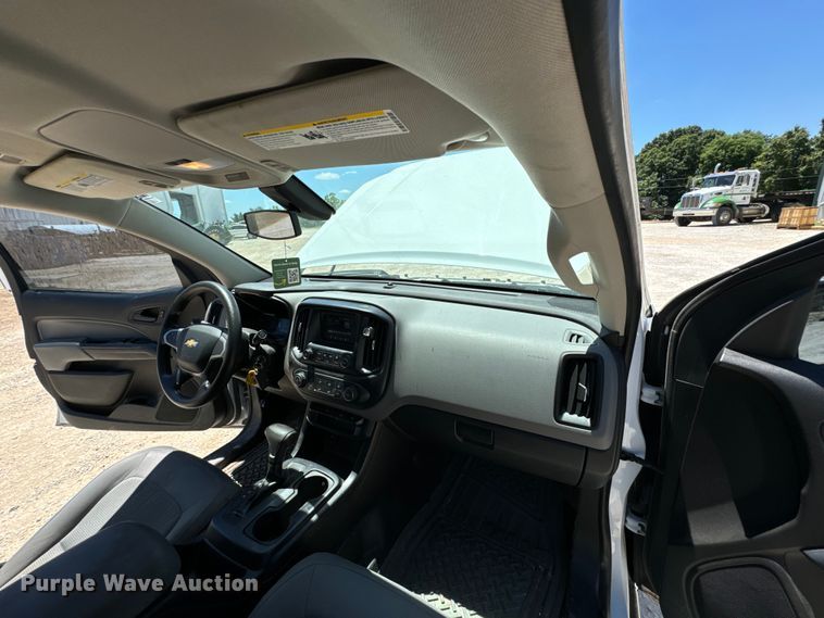 image for item DX0747 2016 Chevrolet Colorado Crew Cab pickup truck