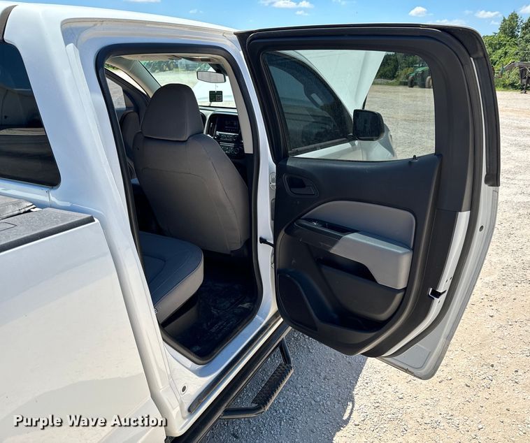 image for item DX0747 2016 Chevrolet Colorado Crew Cab pickup truck