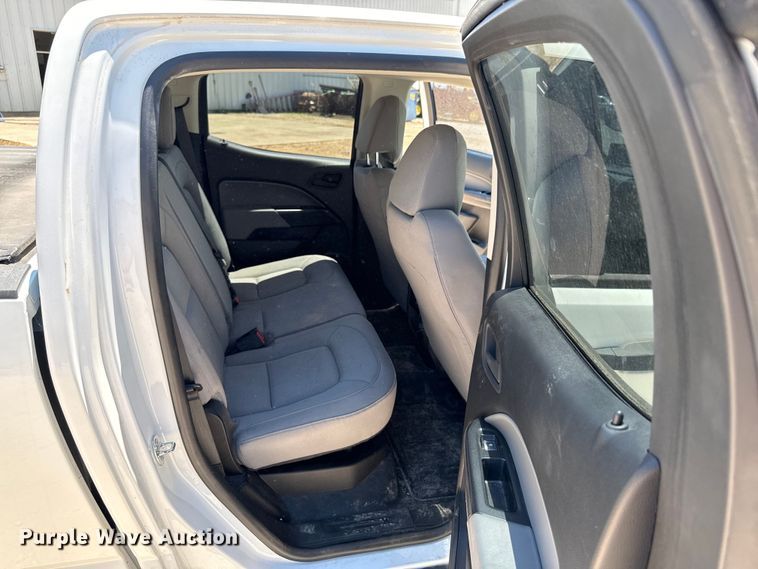 image for item DX0747 2016 Chevrolet Colorado Crew Cab pickup truck