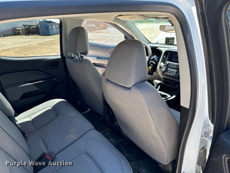 image for item DX0747 2016 Chevrolet Colorado Crew Cab pickup truck