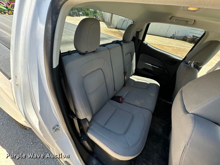 image for item DX0747 2016 Chevrolet Colorado Crew Cab pickup truck