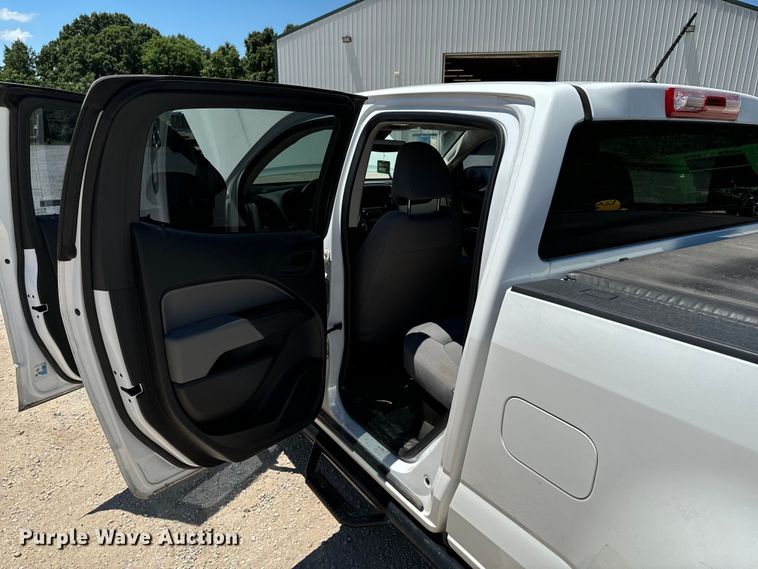 image for item DX0747 2016 Chevrolet Colorado Crew Cab pickup truck