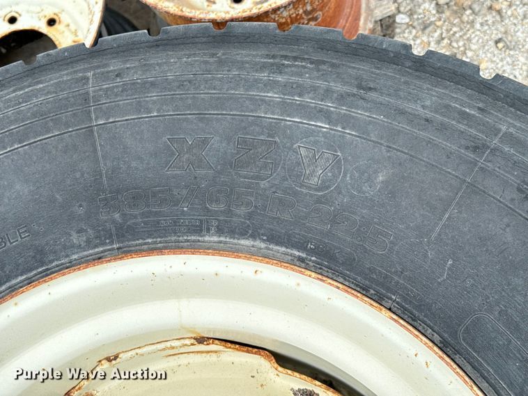 image for item DX0765 Truck parts