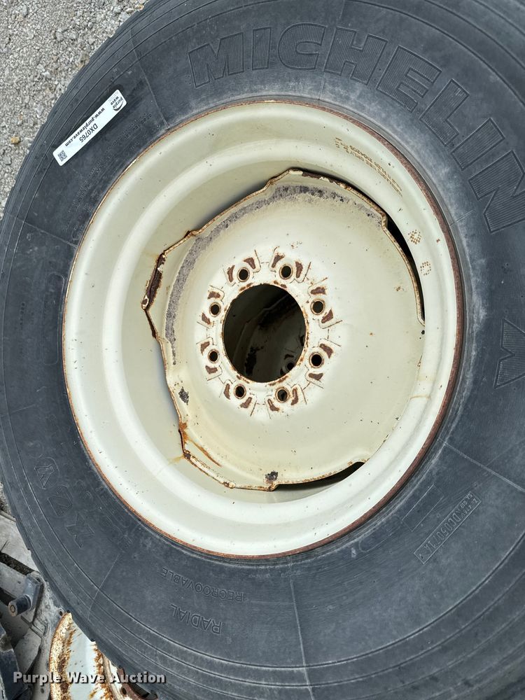 image for item DX0765 Truck parts