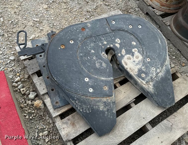 image for item DX0765 Truck parts