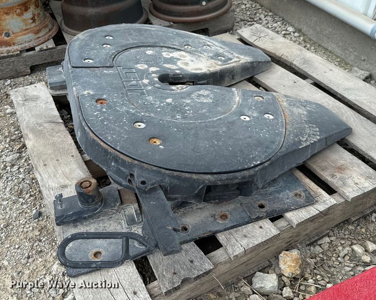 image for item DX0765 Truck parts