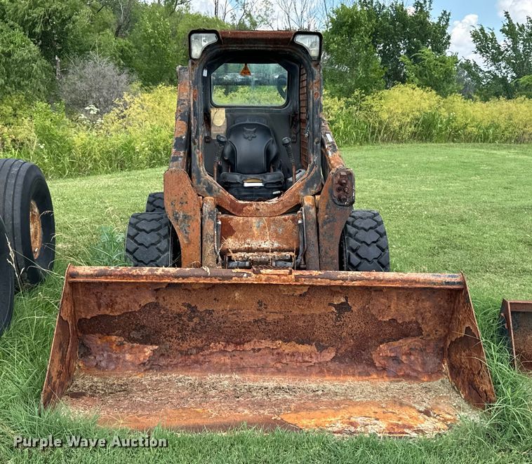 image for item DX0775 2016 Bobcat S650 skid steer loader