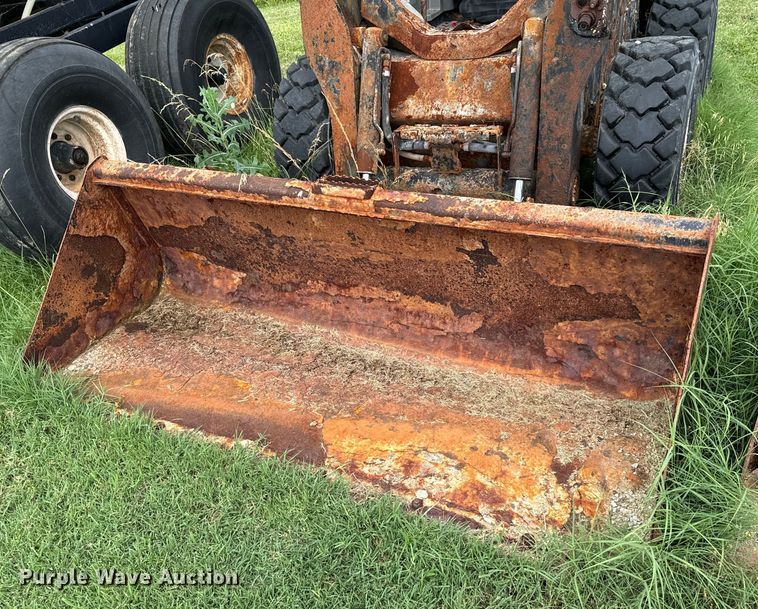 image for item DX0775 2016 Bobcat S650 skid steer loader