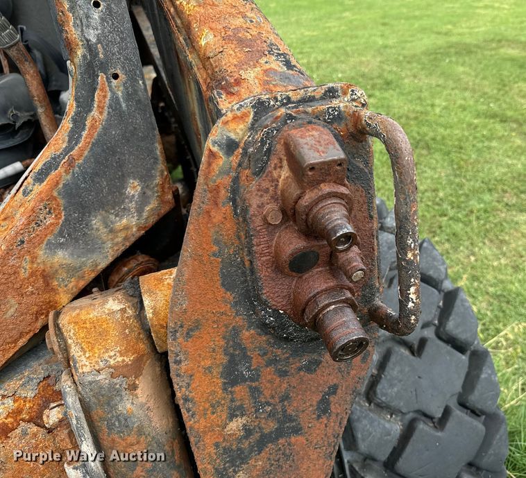 image for item DX0775 2016 Bobcat S650 skid steer loader