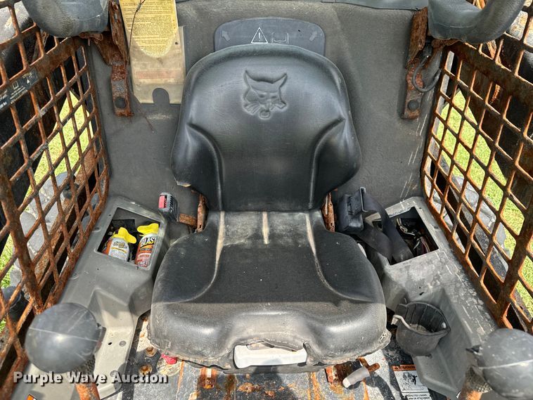 image for item DX0775 2016 Bobcat S650 skid steer loader