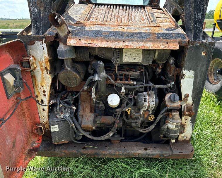 image for item DX0775 2016 Bobcat S650 skid steer loader