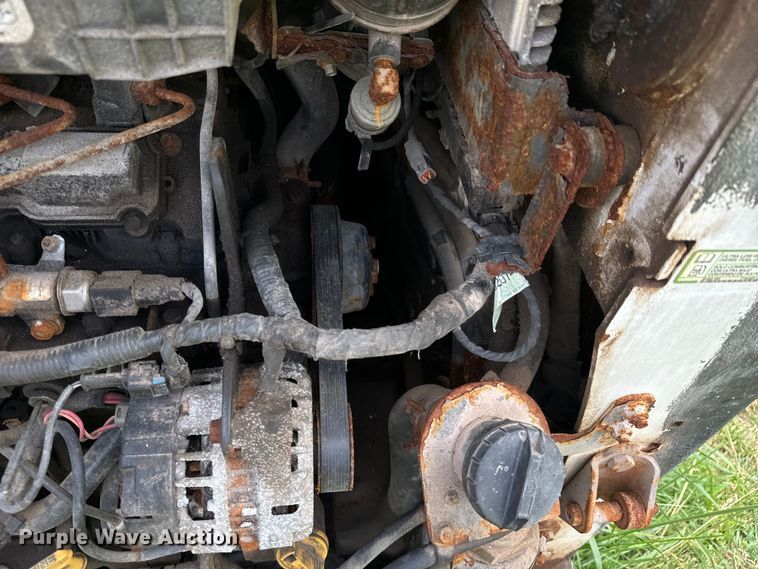 image for item DX0775 2016 Bobcat S650 skid steer loader