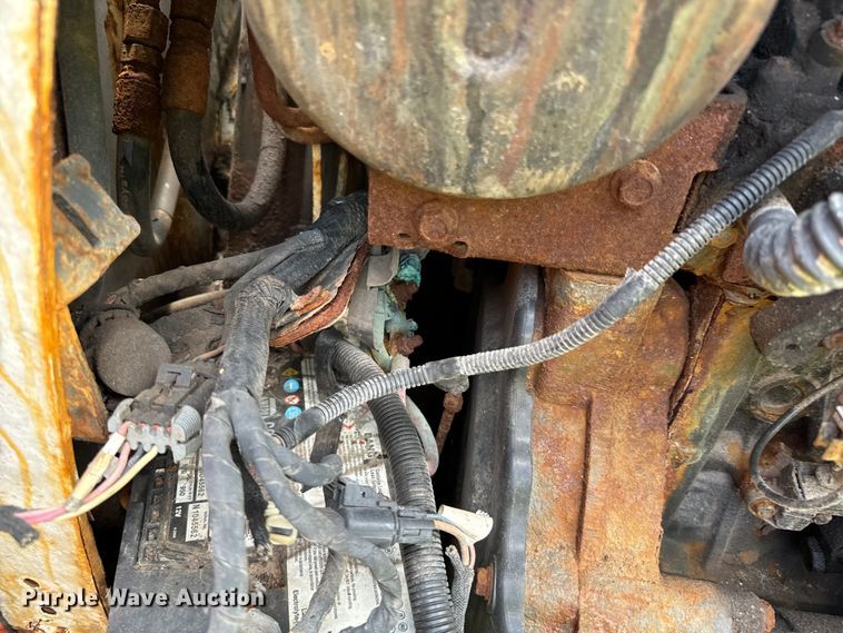 image for item DX0775 2016 Bobcat S650 skid steer loader