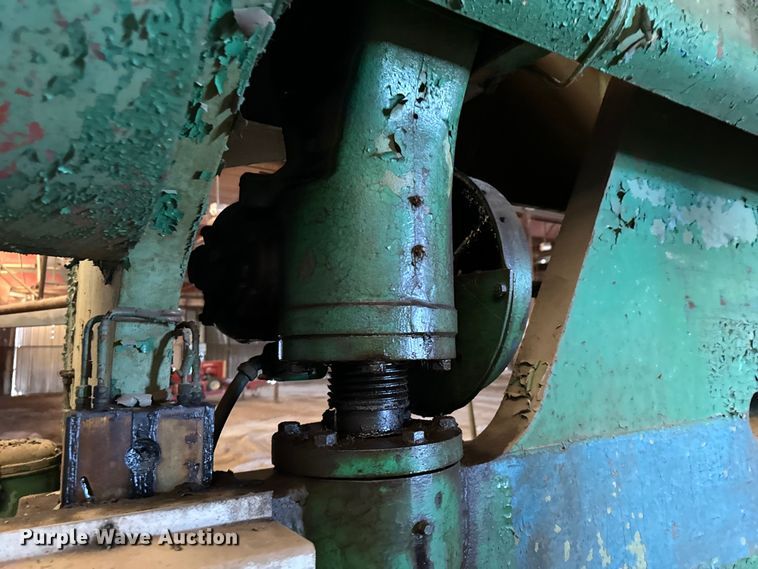 image for item DX0781 Verson  B-710 press brake