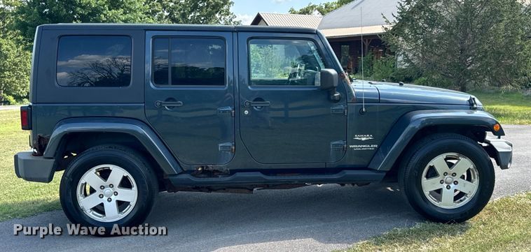 image for item DX0793 2008 Jeep Wrangler Unlimited Sahara SUV