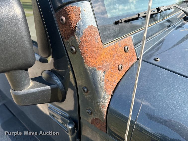 image for item DX0793 2008 Jeep Wrangler Unlimited Sahara SUV