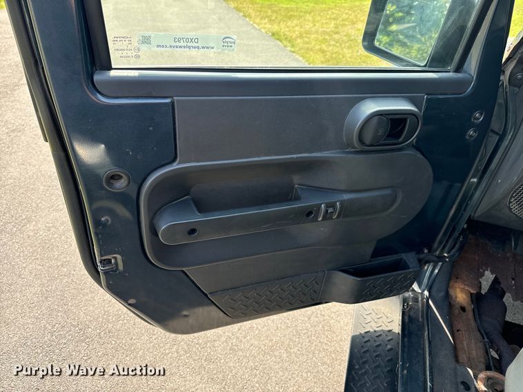 image for item DX0793 2008 Jeep Wrangler Unlimited Sahara SUV