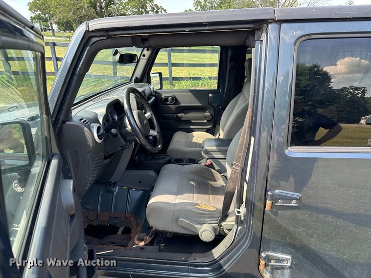 image for item DX0793 2008 Jeep Wrangler Unlimited Sahara SUV