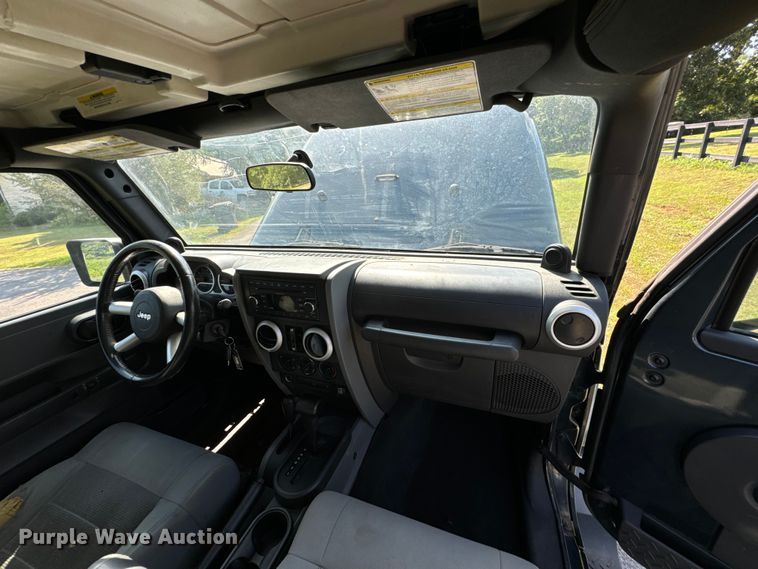 image for item DX0793 2008 Jeep Wrangler Unlimited Sahara SUV