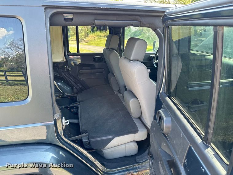 image for item DX0793 2008 Jeep Wrangler Unlimited Sahara SUV