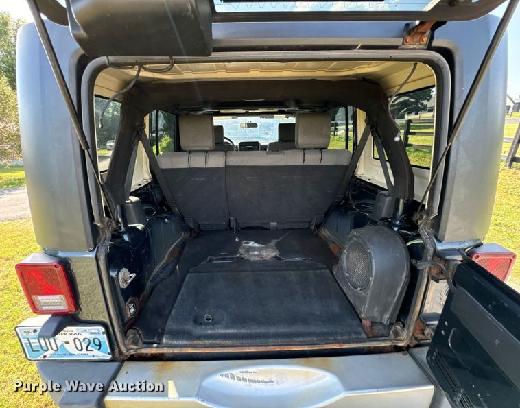 image for item DX0793 2008 Jeep Wrangler Unlimited Sahara SUV