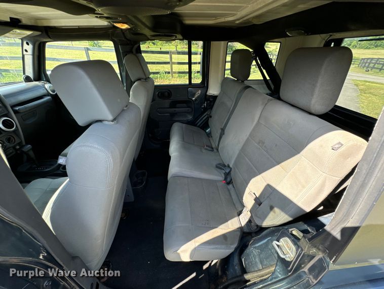 image for item DX0793 2008 Jeep Wrangler Unlimited Sahara SUV