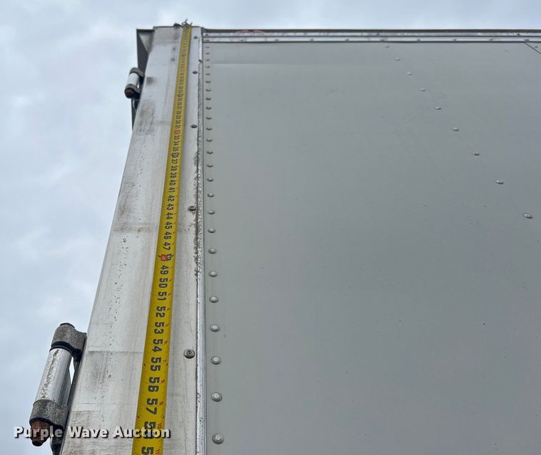 image for item EG0678 2010 Kenworth T370 box truck