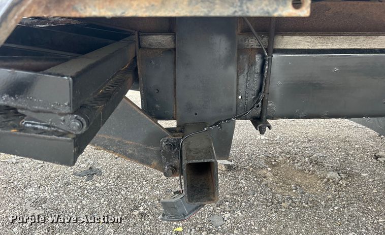 image for item EG0678 2010 Kenworth T370 box truck